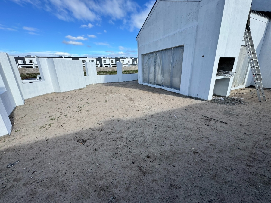 4 Bedroom Property for Sale in Sandown Western Cape